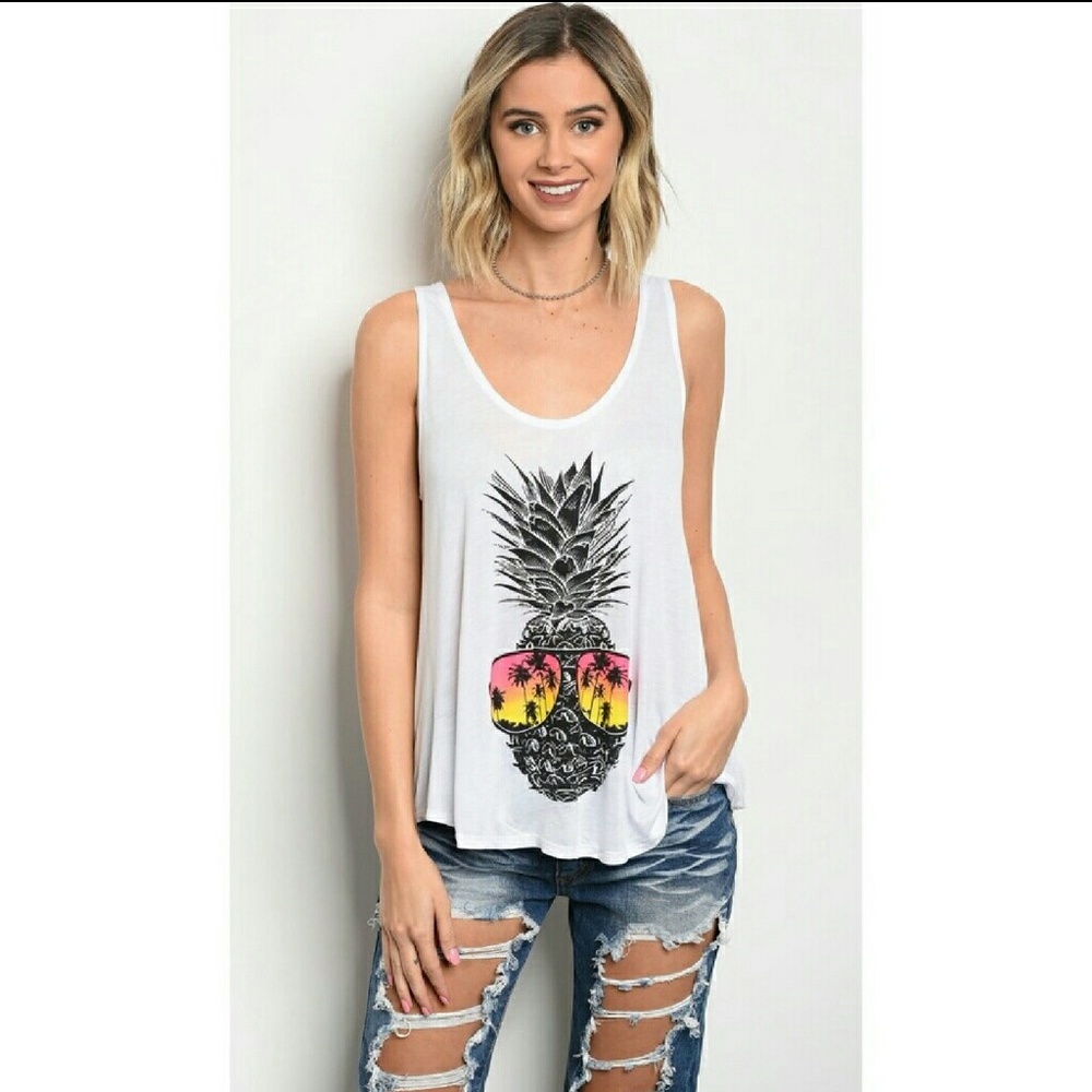 LAST ONE! Pineapple sunglasses graphic tank - Picture 4 of 8